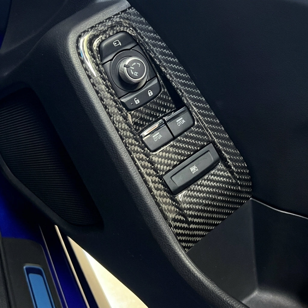 【受注生産】GR86(ZN8) / BRZ(ZD8)ドライカーボン製 スイッチパネルカバー