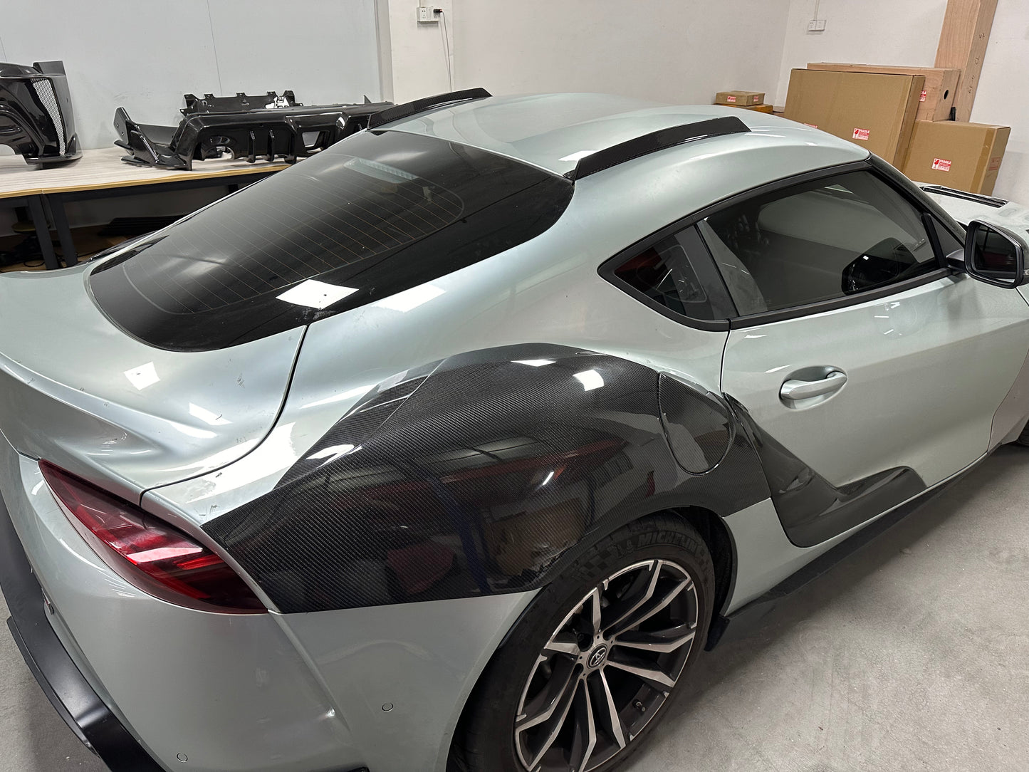 【受注生産】 GRスープラ Supra（A90/A91）ウェットカーボン製リアワイドフェンダー