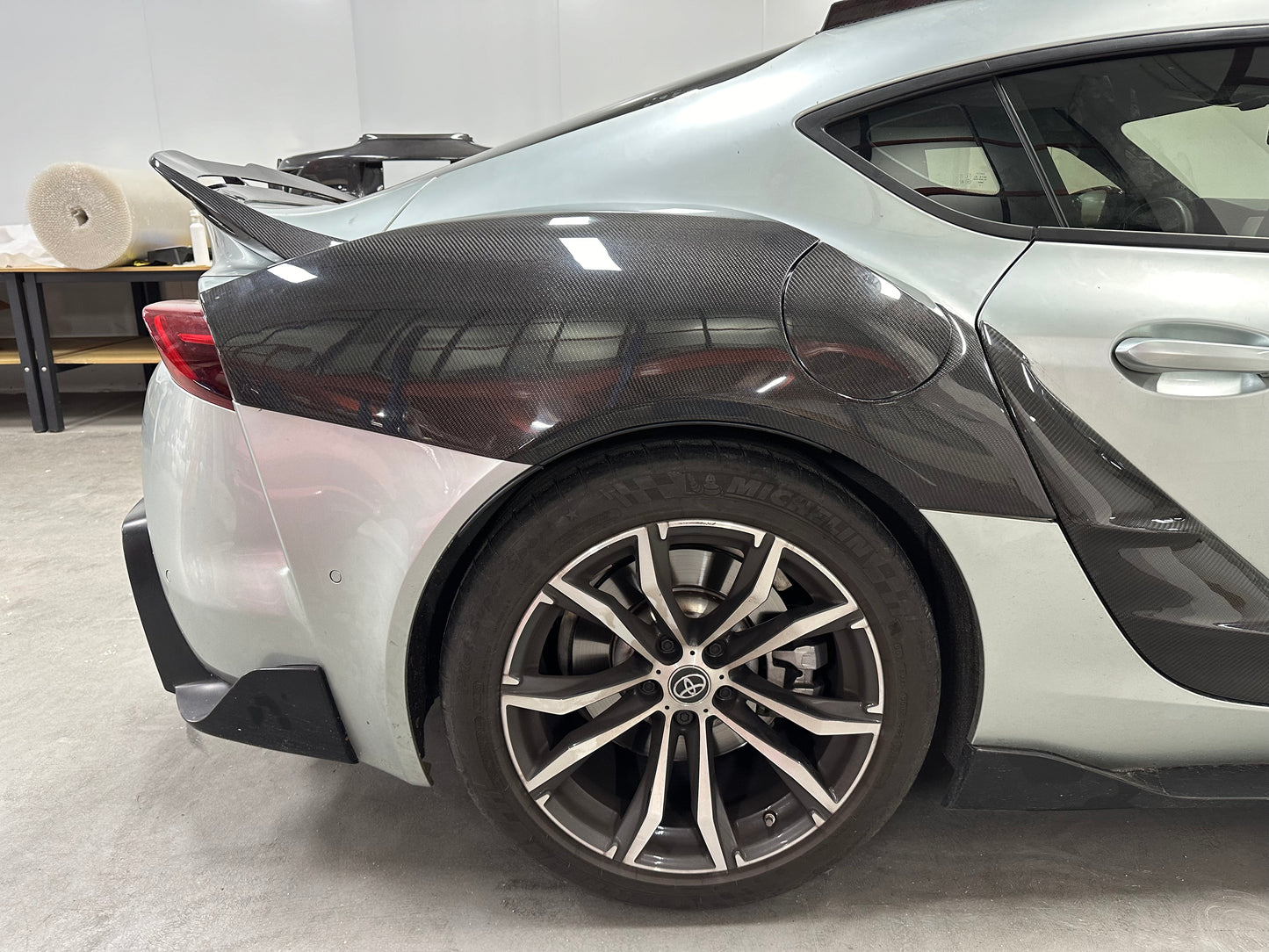 【受注生産】 GRスープラ Supra（A90/A91）ウェットカーボン製リアワイドフェンダー