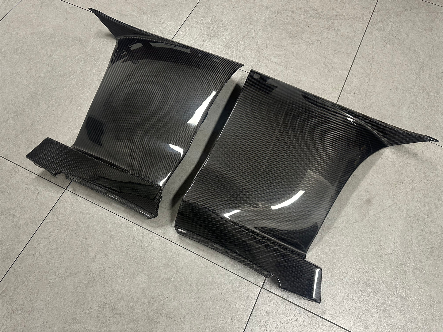 【受注生産】 GRスープラ Supra（A90/A91）ウェット/ドライカーボン製フロントフェンダー